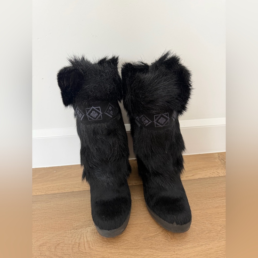 Tecnica Black Goat Fur Boots